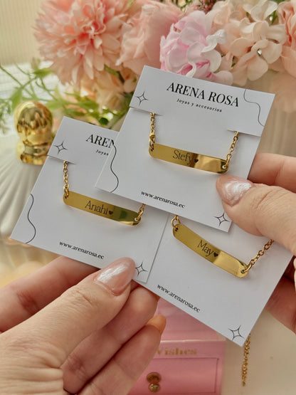 Pulsera llana con grabado personalizado
